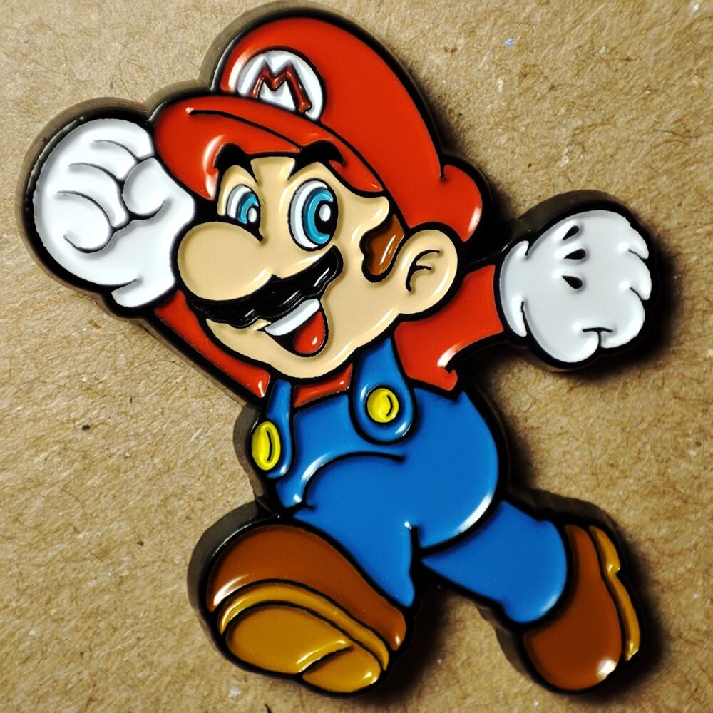 Super Mario Collector Pins Set of 5 Official Nintendo Collectible Badges - Picture 3 of 6